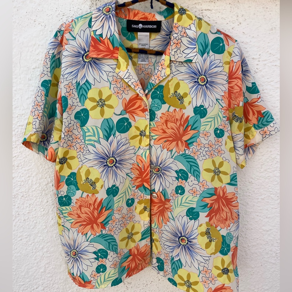 Vintage Sag Harbor silky Hawaiian shirt